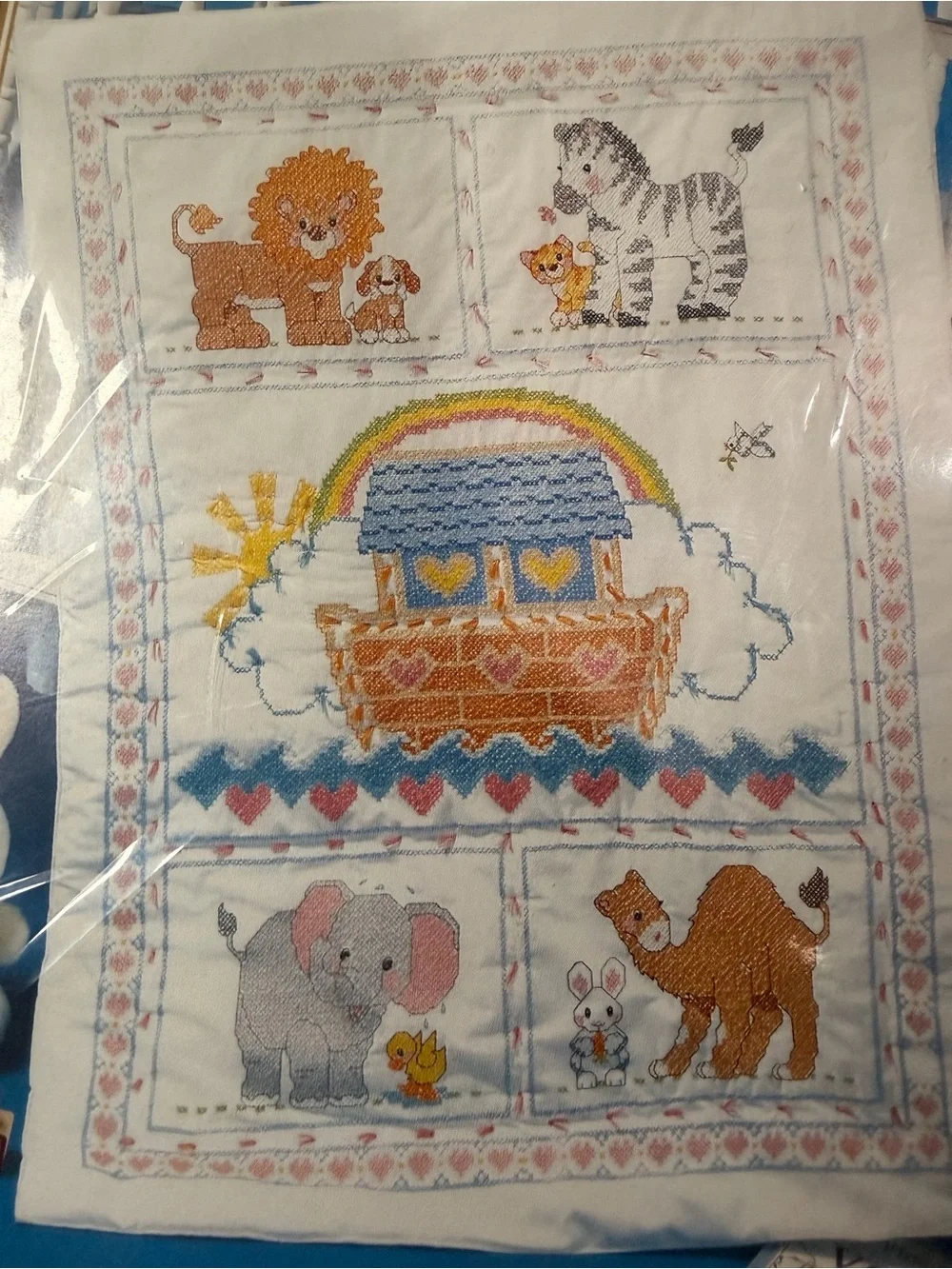 NWT Vintage Bucilla Noah's Ark Stamped Quilt Top for Baby Nursery #64005 Craft